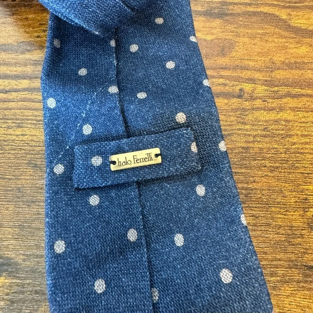 Italio Ferretti Men’ Navy Blue Polka Dot Wool Tie